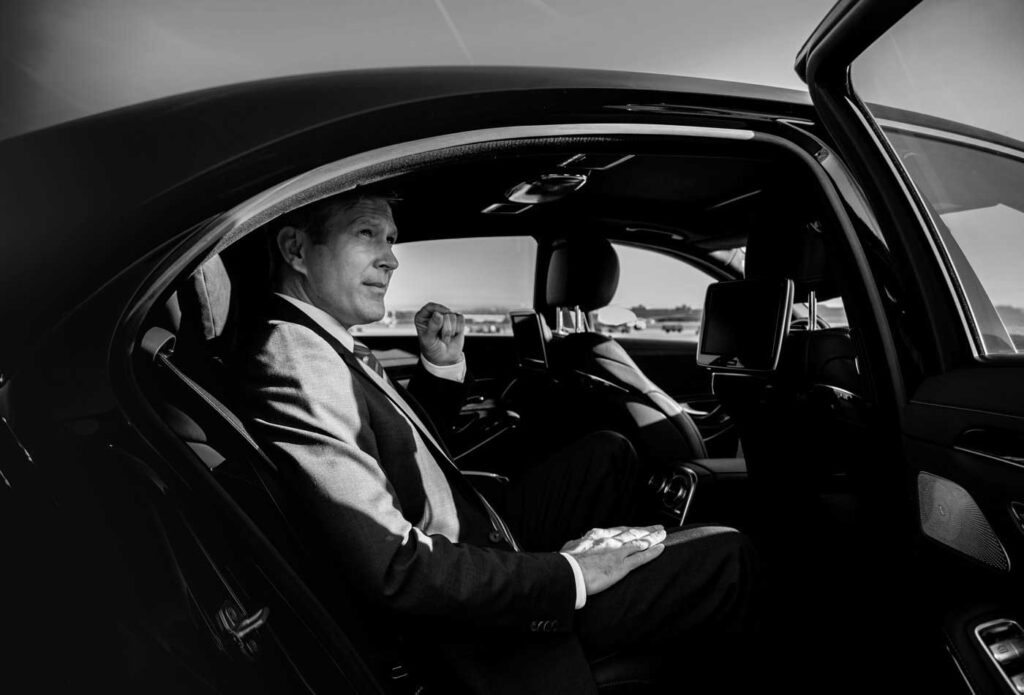 Connecticut to New York Limo Service BNG Limousine Connecticut to New York Limo Service