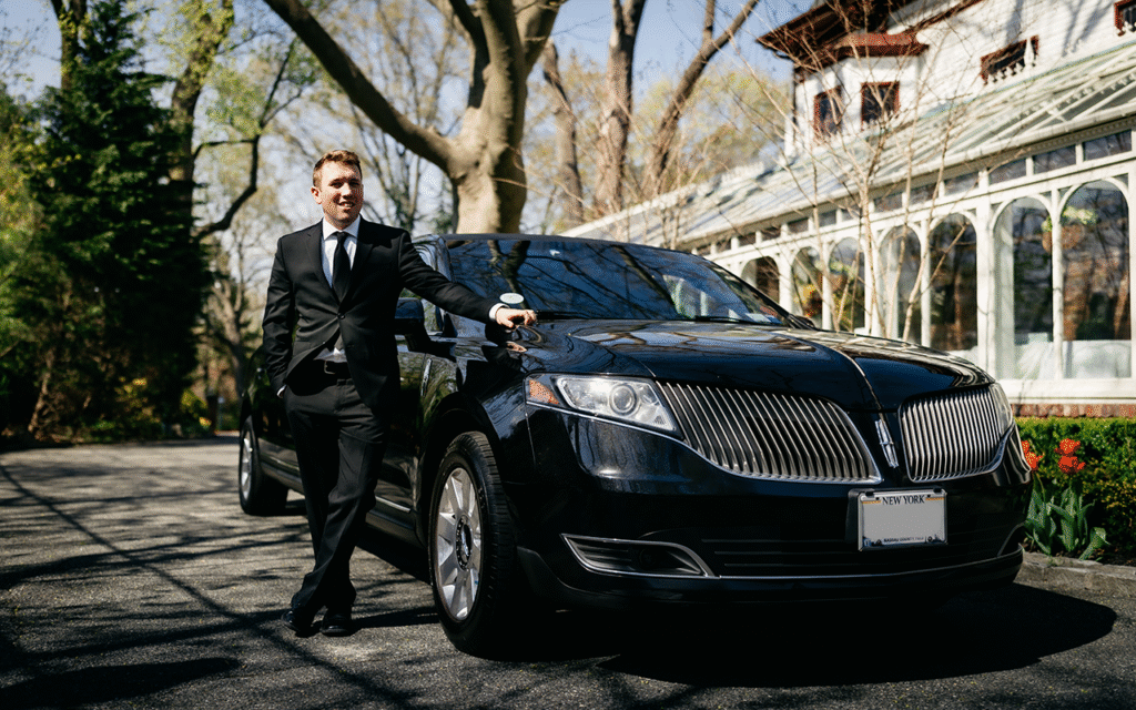 Elite Limo Service at New York LaGuardia