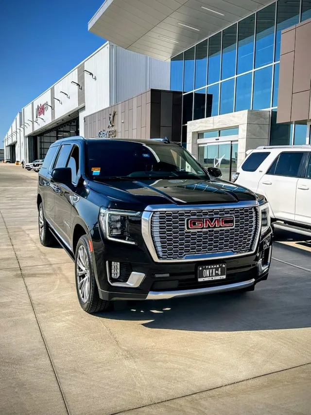 Uptown Dallas Luxury Transportation