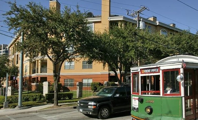 Uptown Dallas Luxury Transportation