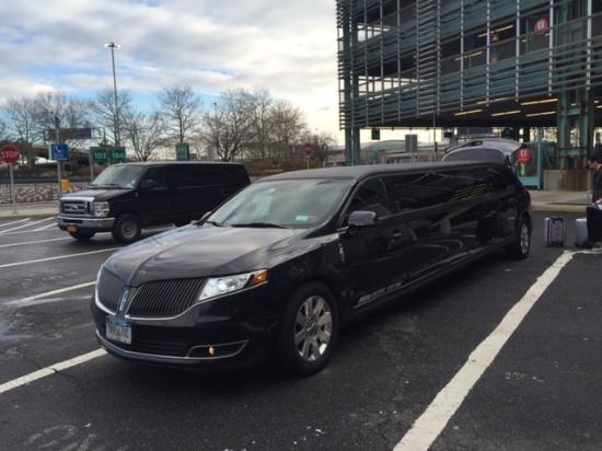 Carmel Limo Service New York City BNG Limousine Carmel Limo Service New York City