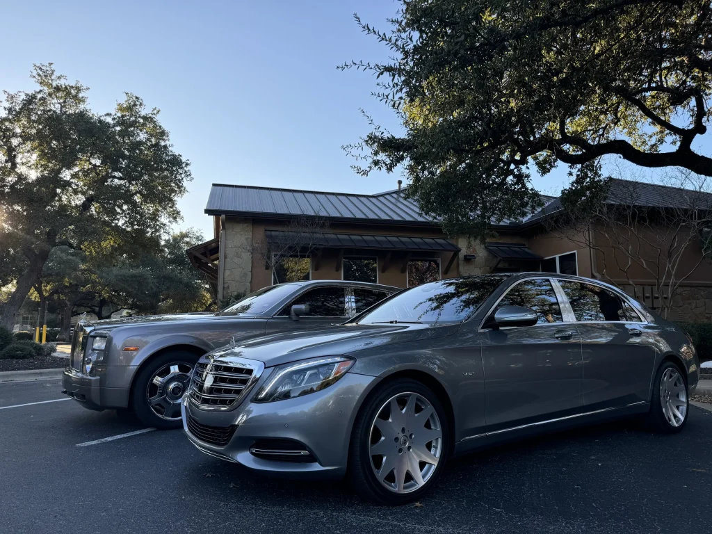 DFW Airport To Downtown Dallas Chauffeur BNG Limousine DFW Airport To Downtown Dallas Chauffeur