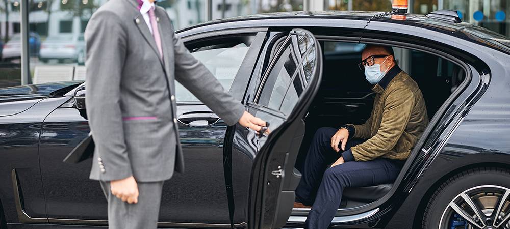 Lyft Lux Alternative