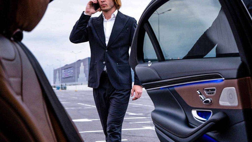 Chauffeur Service Near Me Seattle