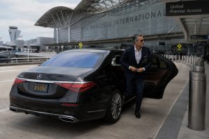 SFO to Cupertino car service executive airport pickup